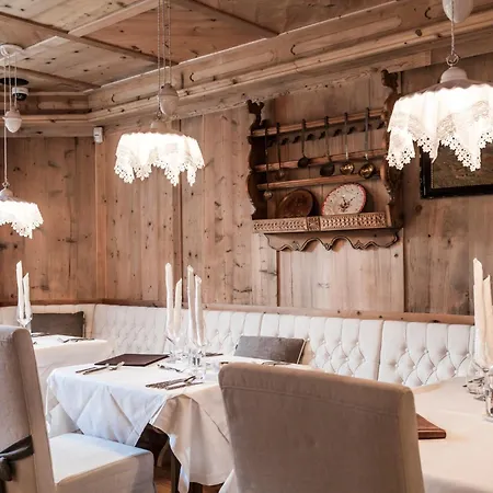 Hotel Dorfhotel Beludei Santa Cristina Val Gardena